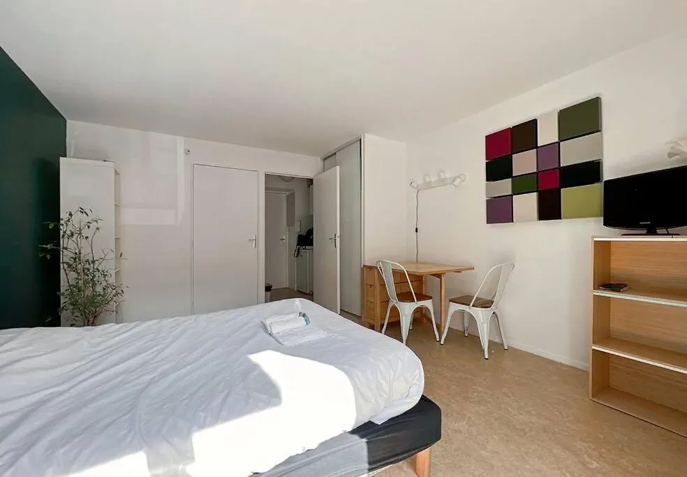 Le Pied-A-Terre - Gare - Centre-Ville Rennes 0*,  France